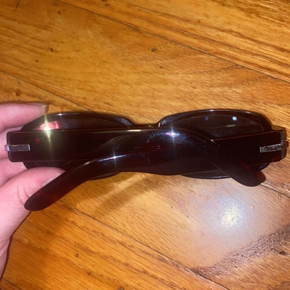 Gucci sunglasses - Picture 2 of 4